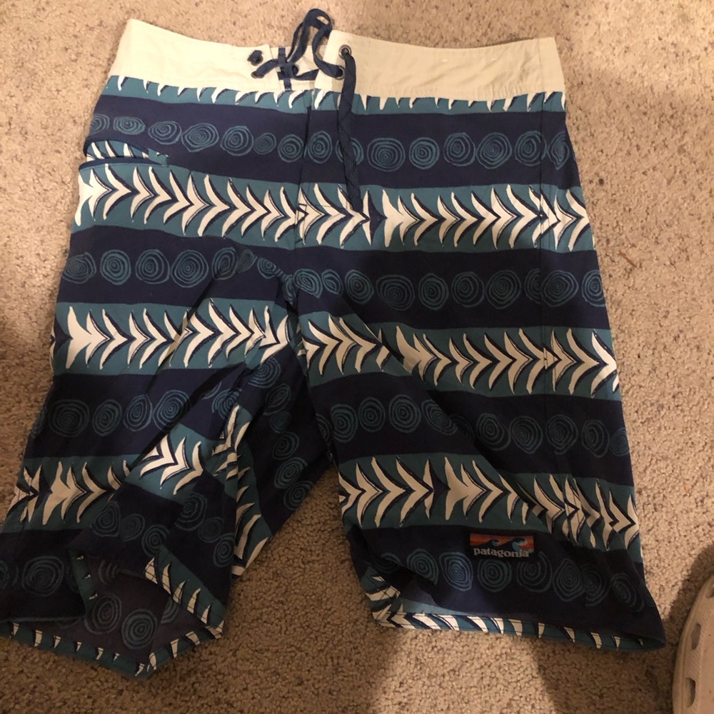 Patagonia swim trunks size 30 (men’s small)